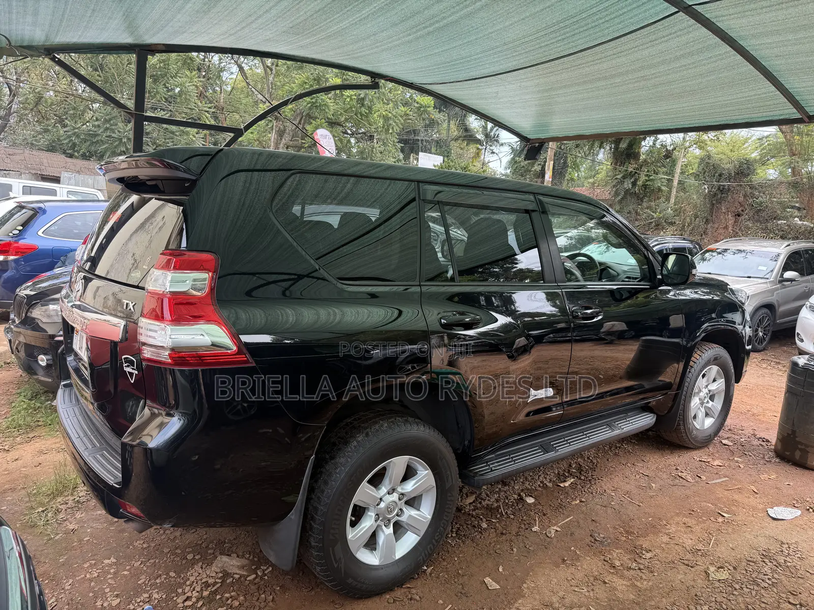 Toyota Land Cruiser Prado 2016 Black