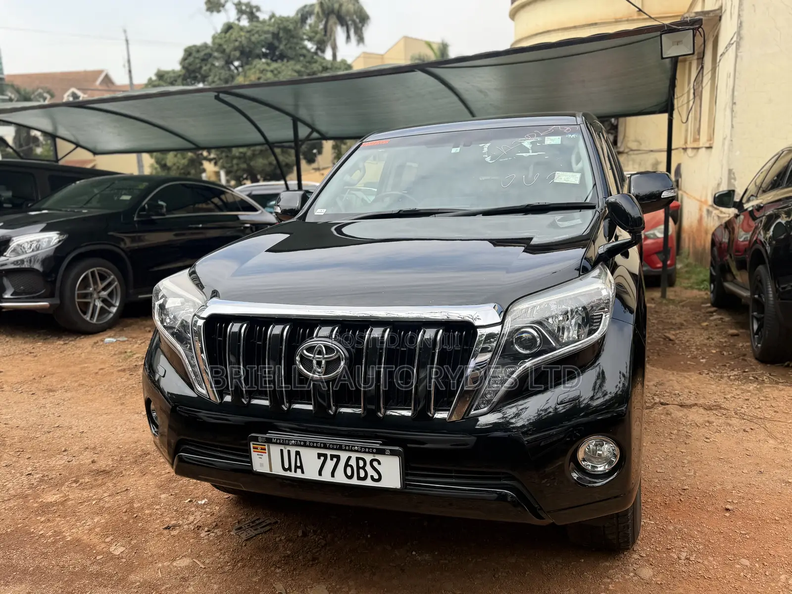 Toyota Land Cruiser Prado 2016 Black