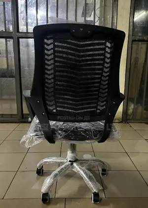 Modern Classic Office Chair
