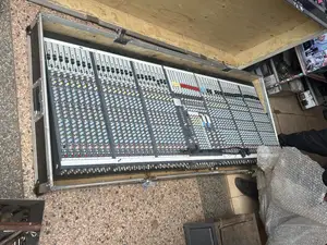Allen and Heath Professional Power Mixer With 60 Channels With Case