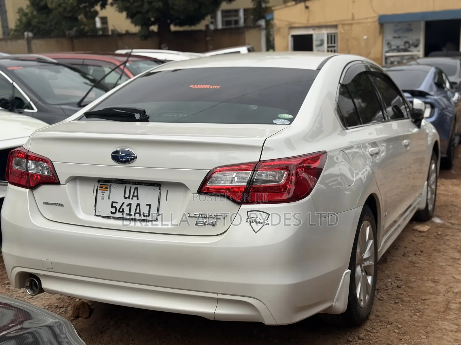 Subaru Legacy 2015 White