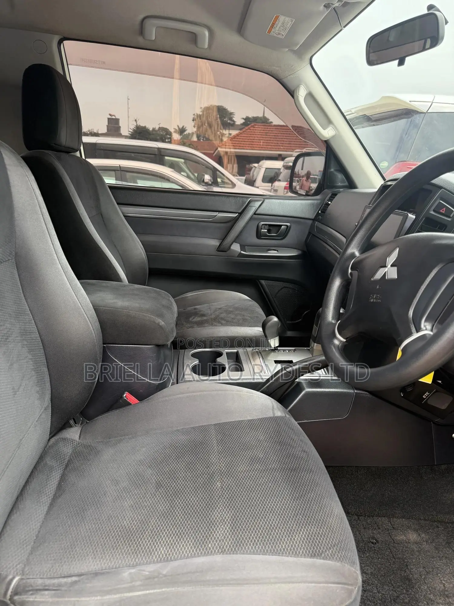 Mitsubishi Pajero 2008 White