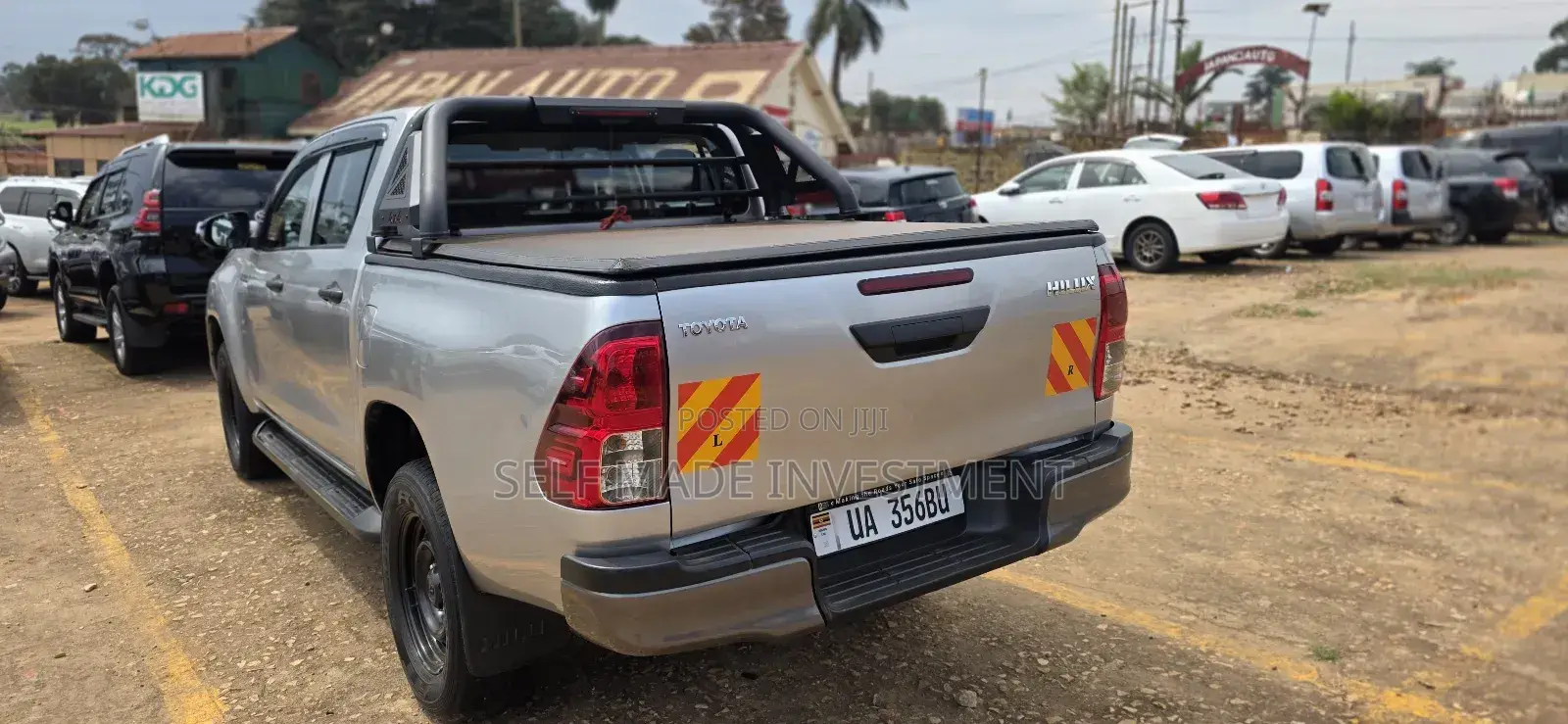 Toyota Hilux 2022 Gray