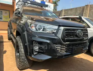 Toyota Hilux 2019 Black