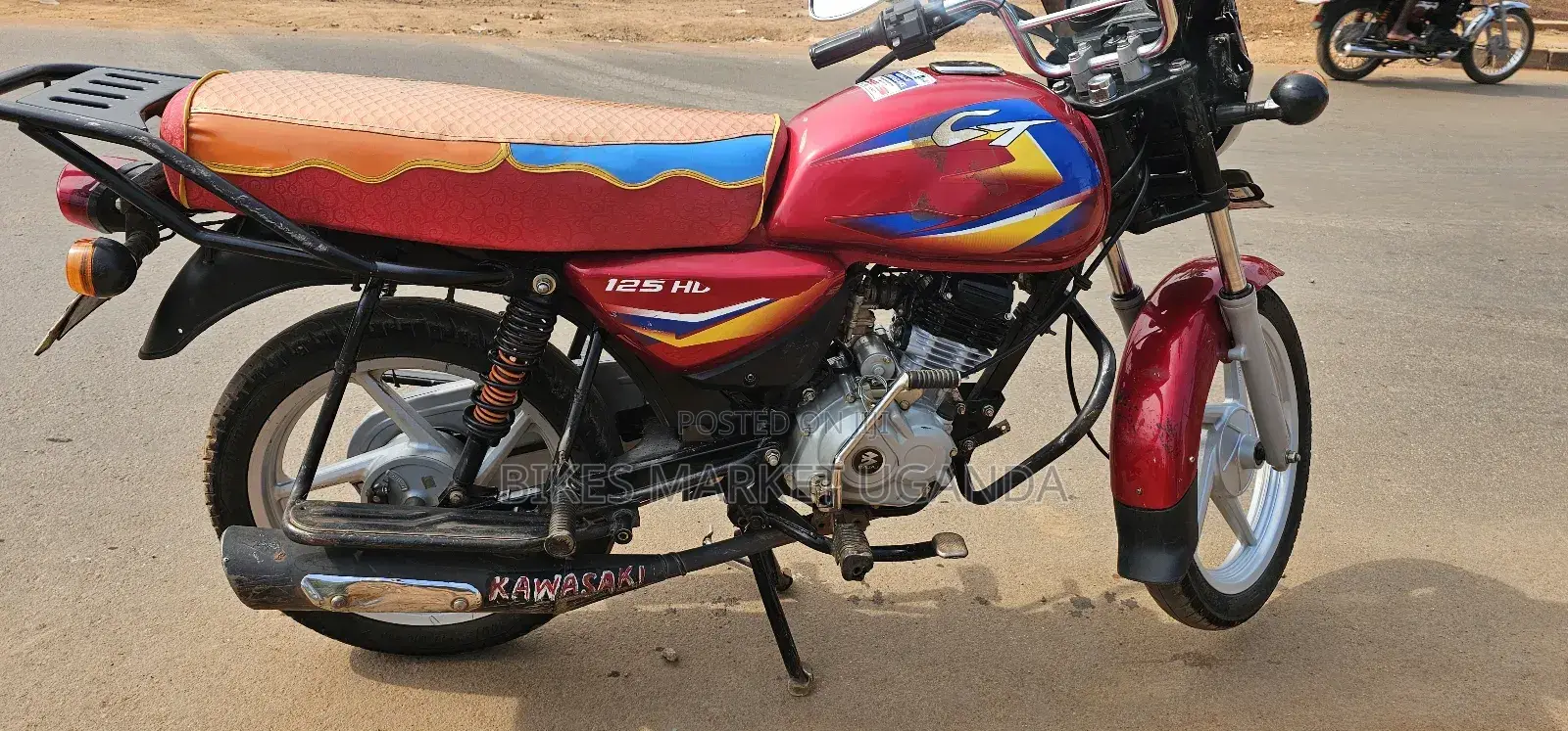 Bajaj Boxer 125 2025 Red
