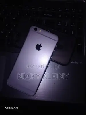 Apple iPhone 6s 16 GB Gray