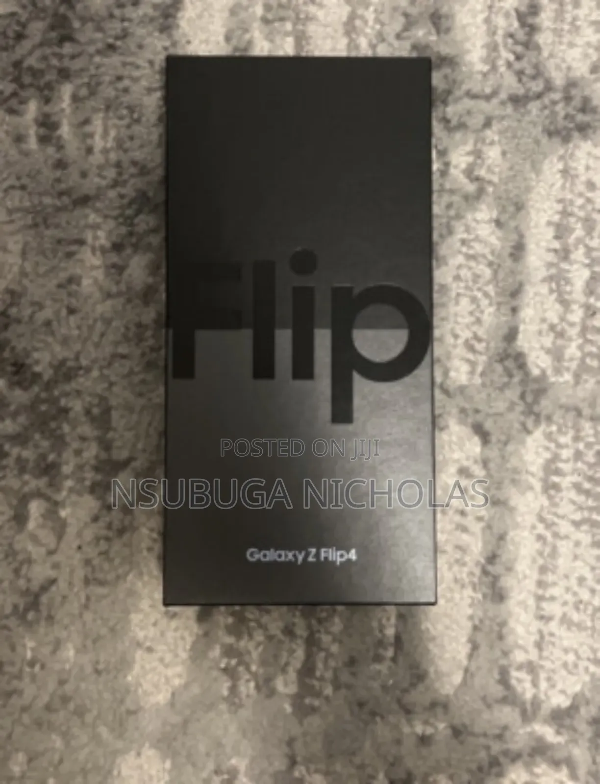New Samsung Galaxy Z Flip4 256 GB Black
