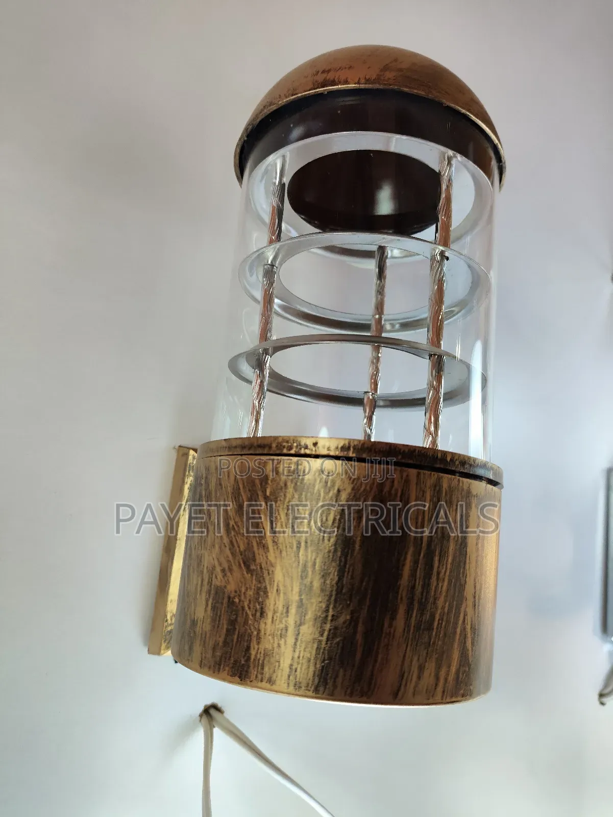 Gold Black Wall Lamp Holder for Security
