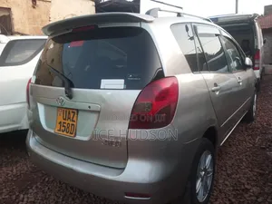 Toyota Corolla Spacio 2006 Gold