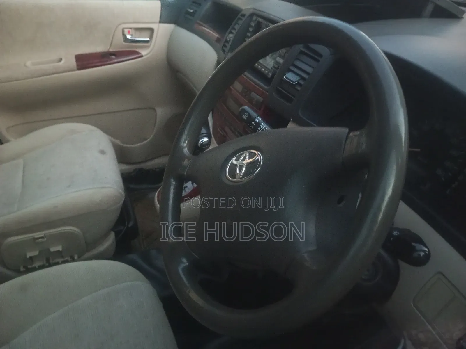 Toyota Corolla Spacio 2006 Gold