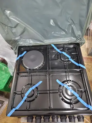 Blueflame 3 Gas + 1 Electric Plate Gas Cooker Electric Oven 50*50
