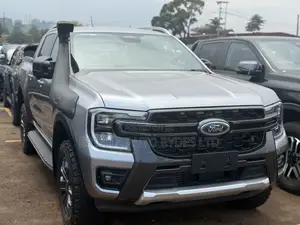 Ford Ranger Wildtrak 2023 Gray