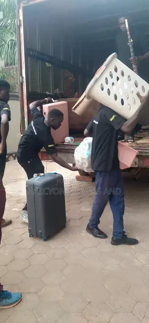 House Movers N002