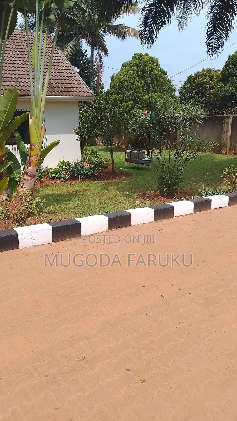 Furnished 20bdrm Apartment in Kira Country Resort, Nakawa for sale