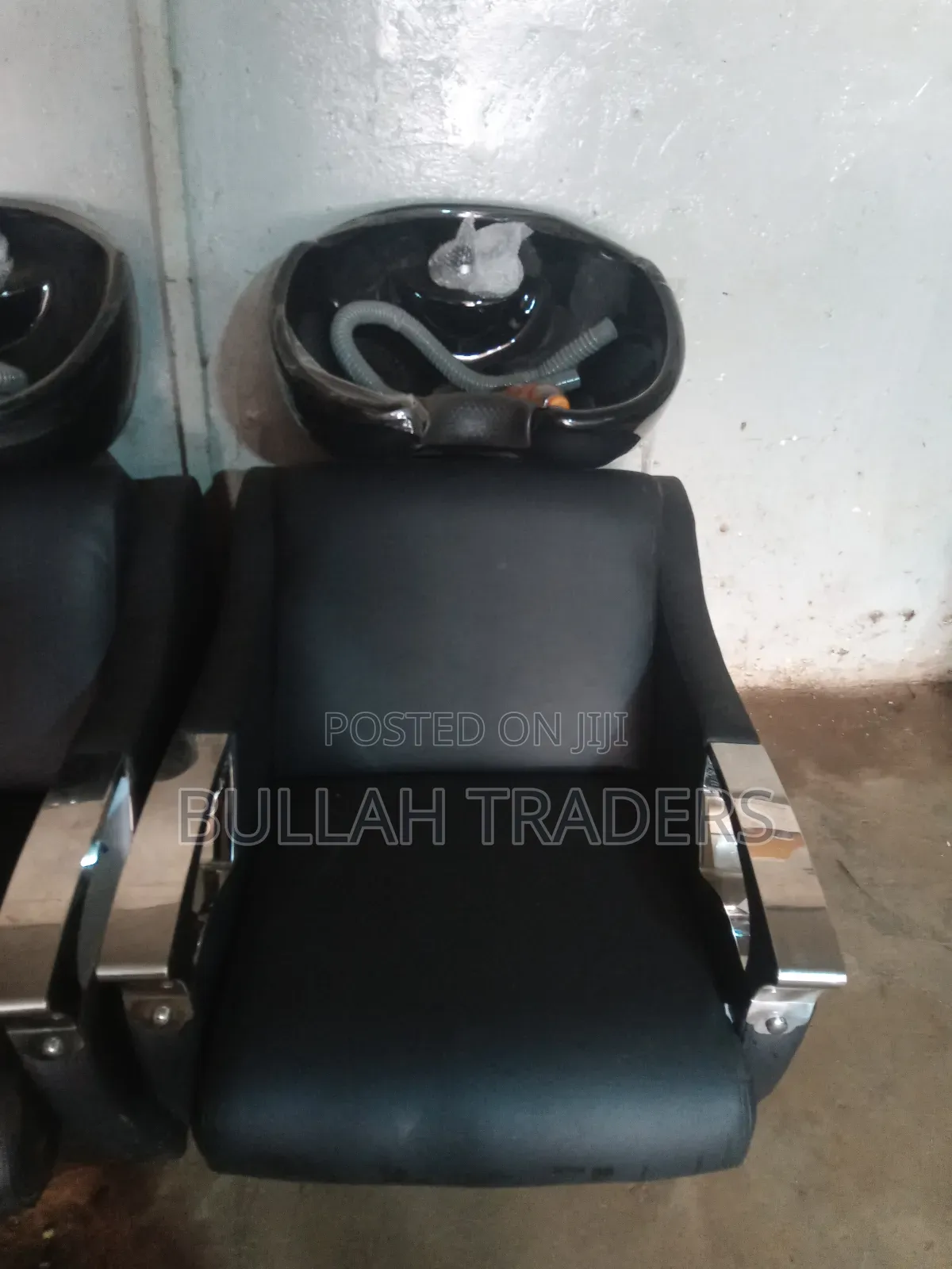 Saloon Sink Imported Ones With Basin and Tap