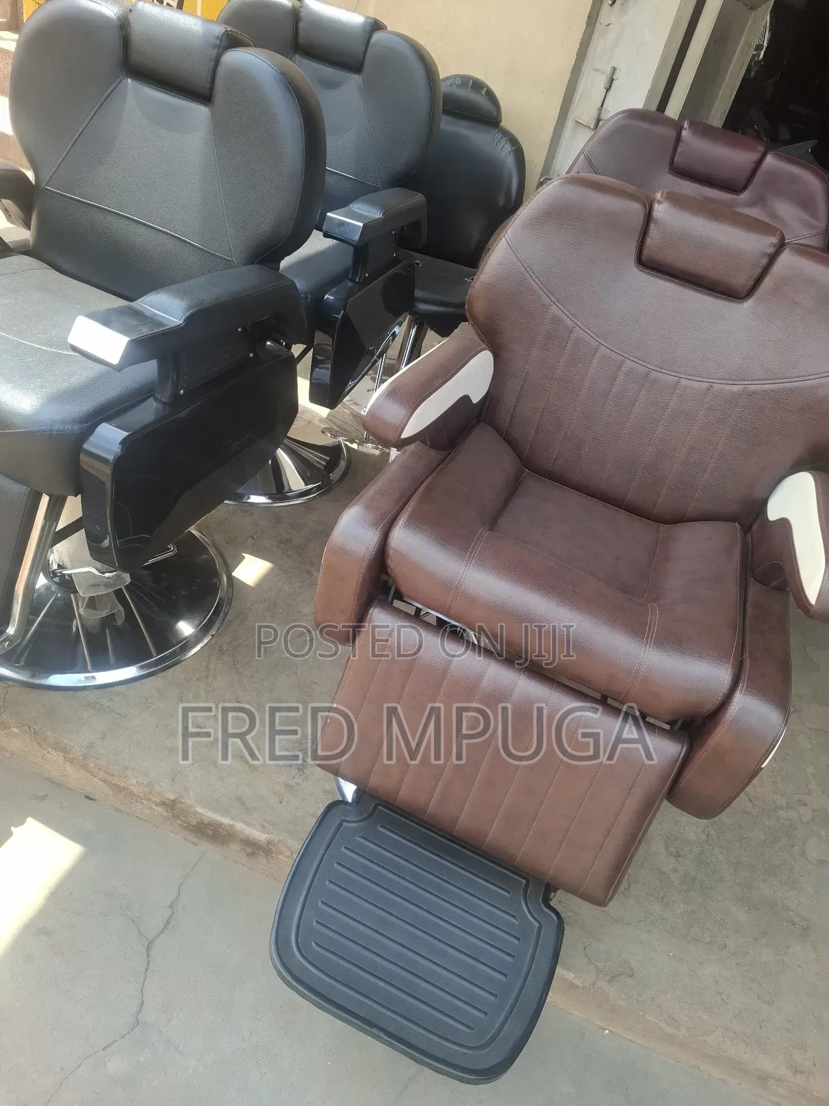 Saloon Chairs