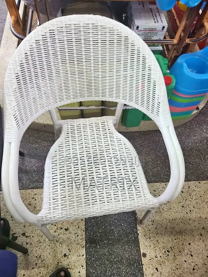 Multi Function Vip Chairs Good for Home and Restaurant