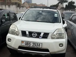 Nissan X-Trail 2010 White