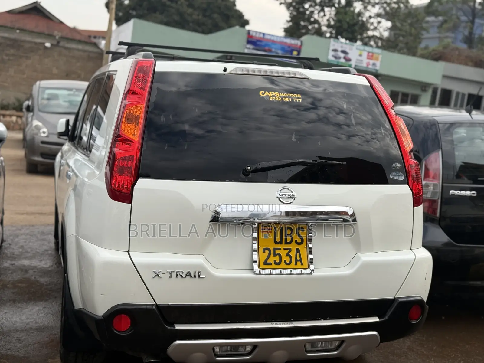 Nissan X-Trail 2010 White