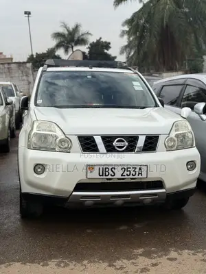 Nissan X-Trail 2010 White