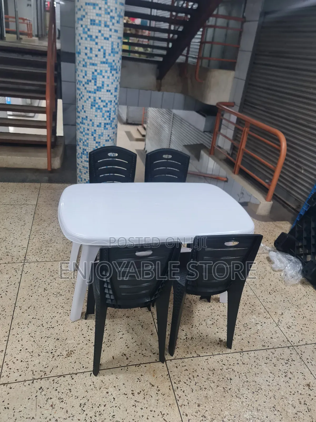 Rectangular Plastic Tables and 4 Chairs Restaurant Bars Hotels Beach