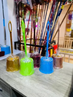 Plastic Toilet Brushes 1pc