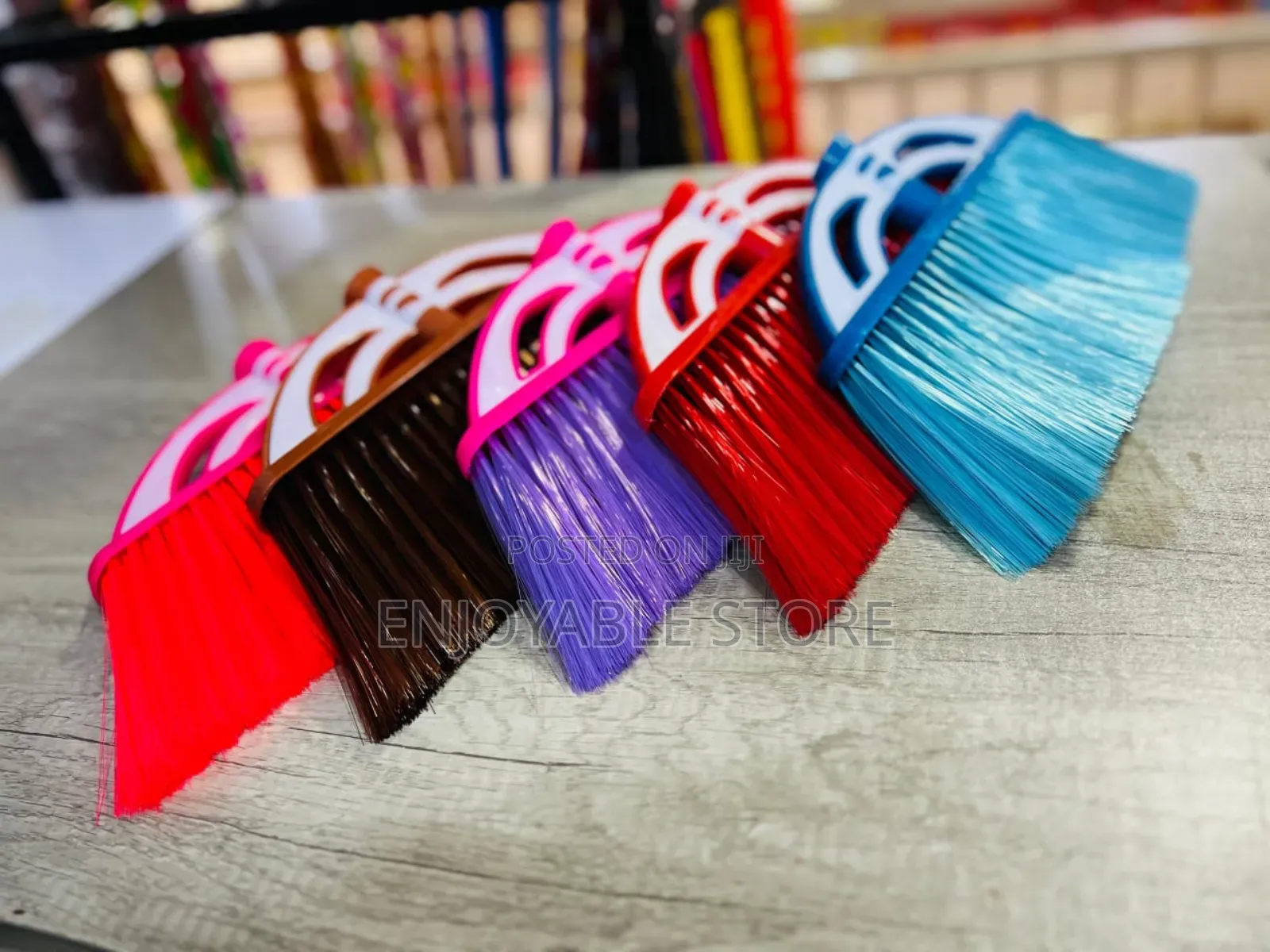 Easy Cleaning Brooms