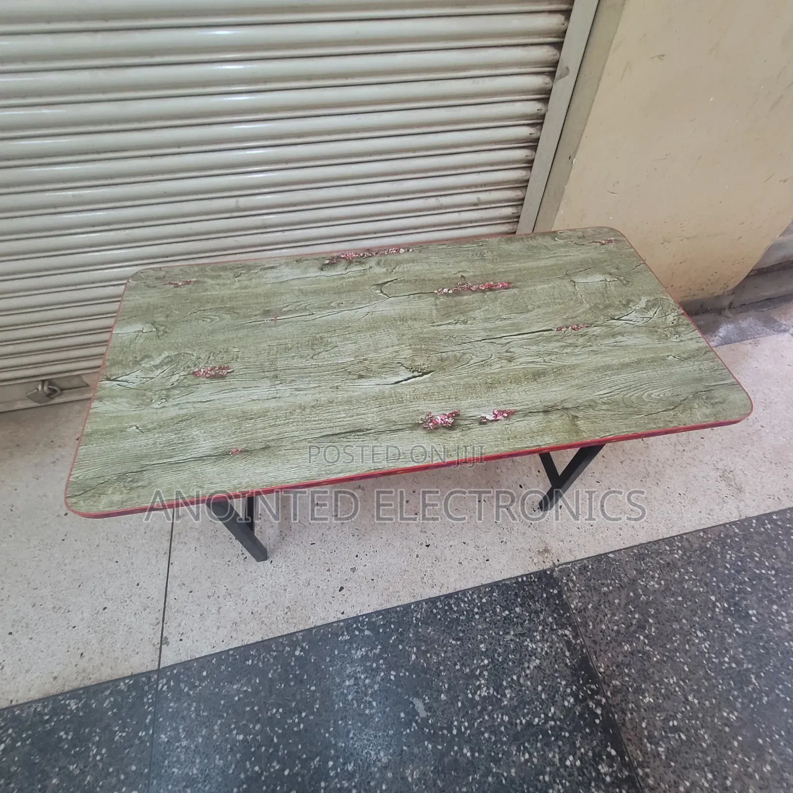 Foldable Dining Table