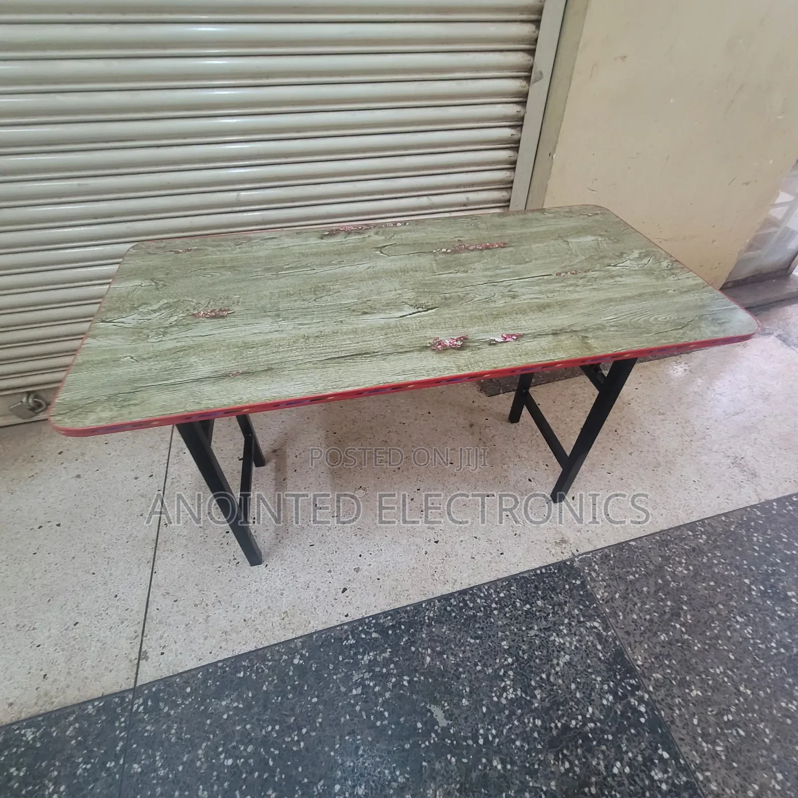 Foldable Dining Table