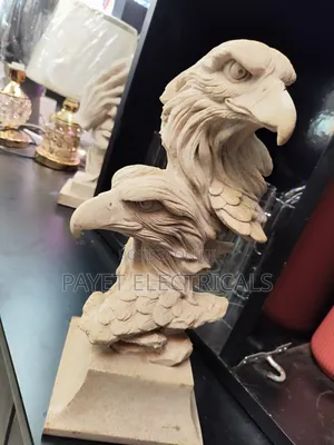 Office Table Art Piece/Eagle Deco