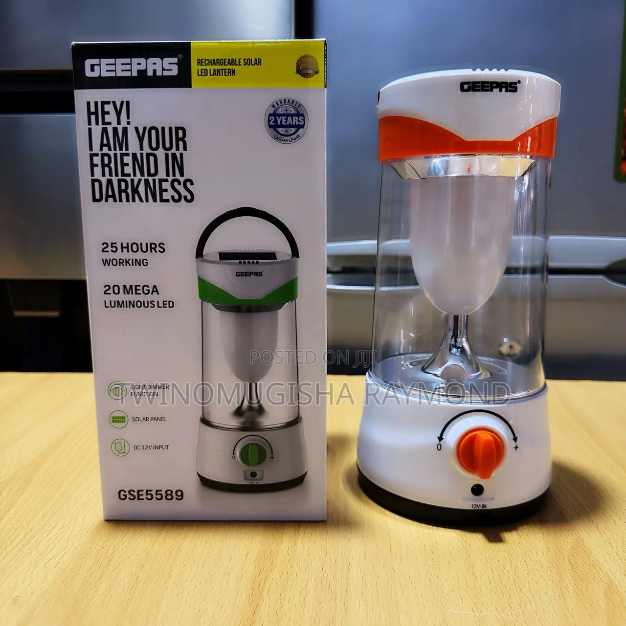 Geepas Rechargeable Solar Lantern