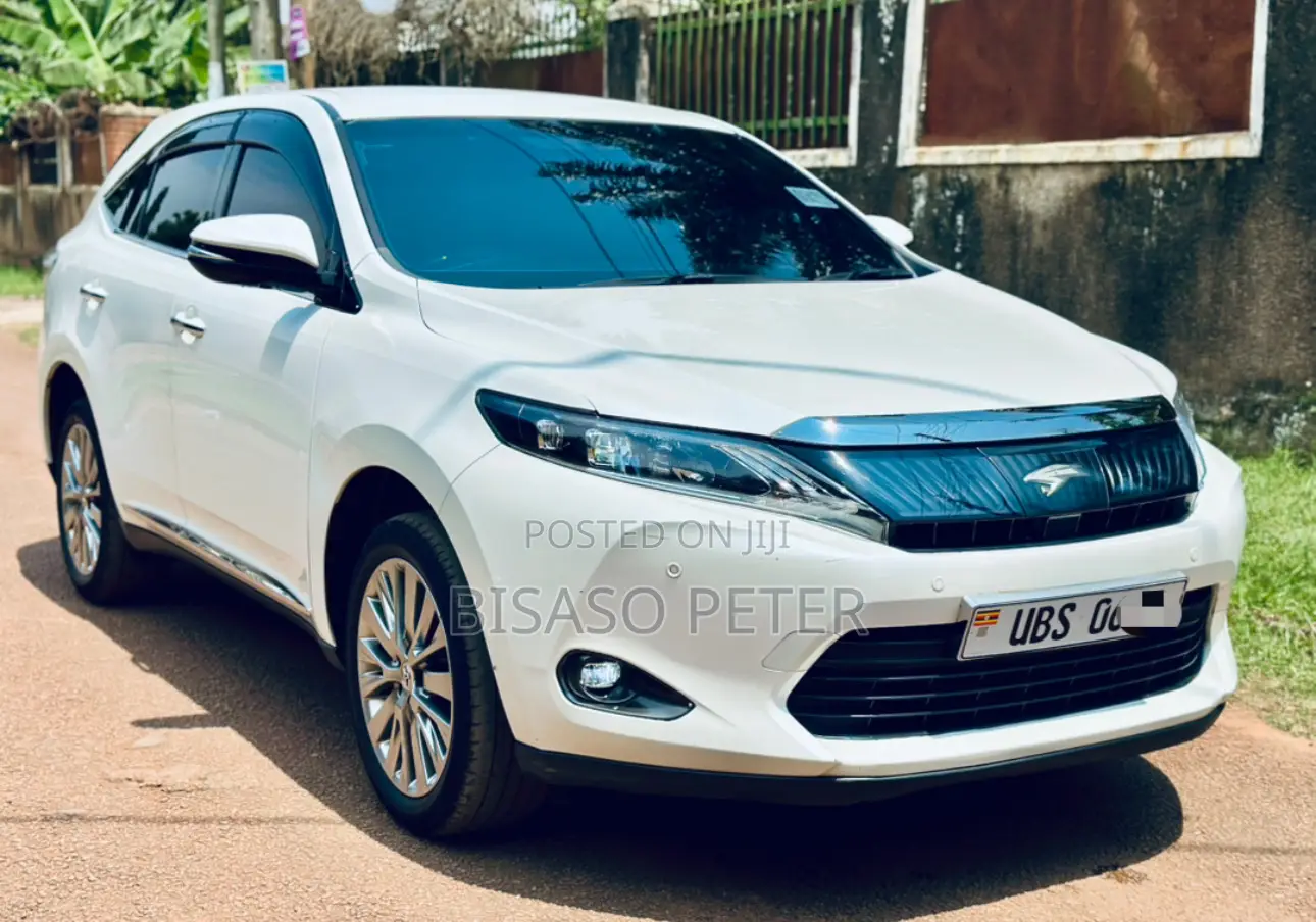 Toyota Harrier 2.0 2015 White