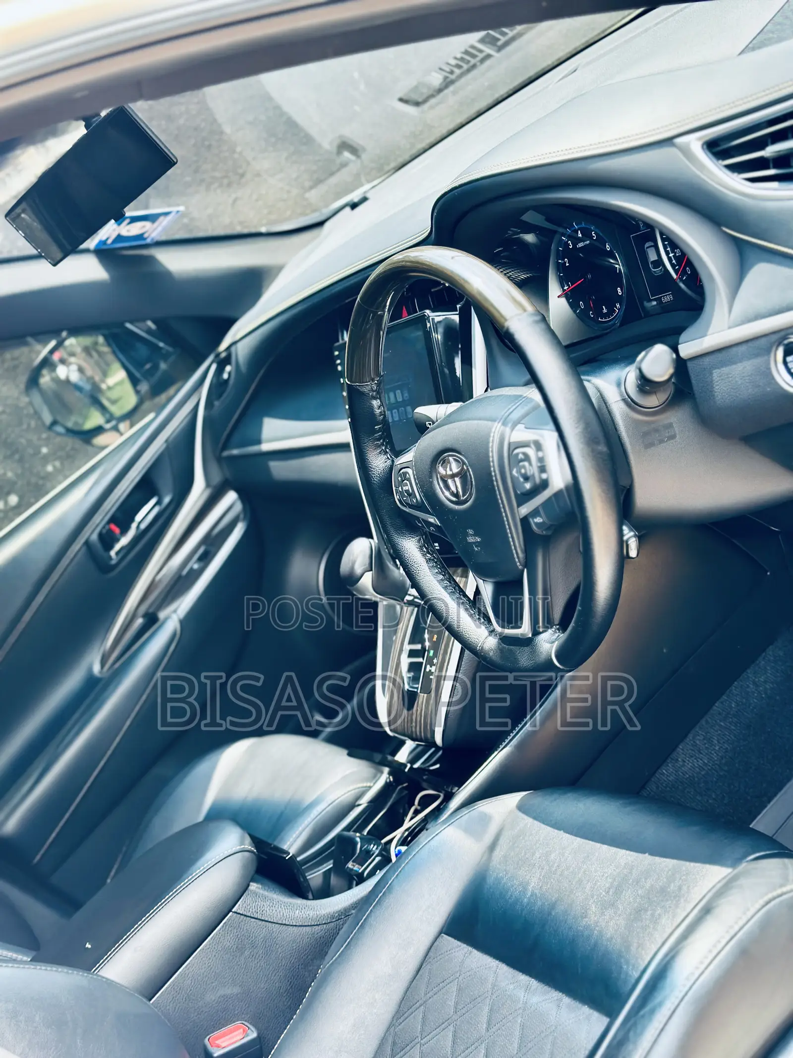 Toyota Harrier 2.0 2015 White