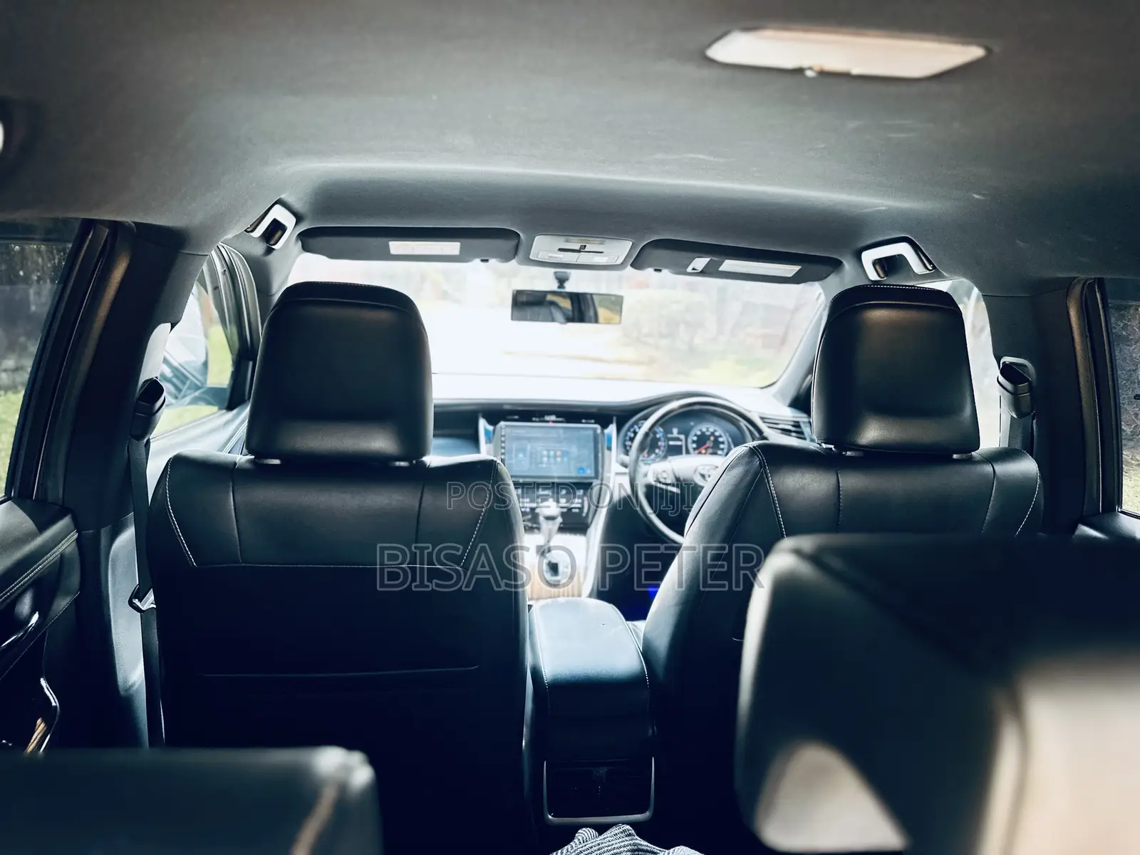 Toyota Harrier 2.0 2015 White
