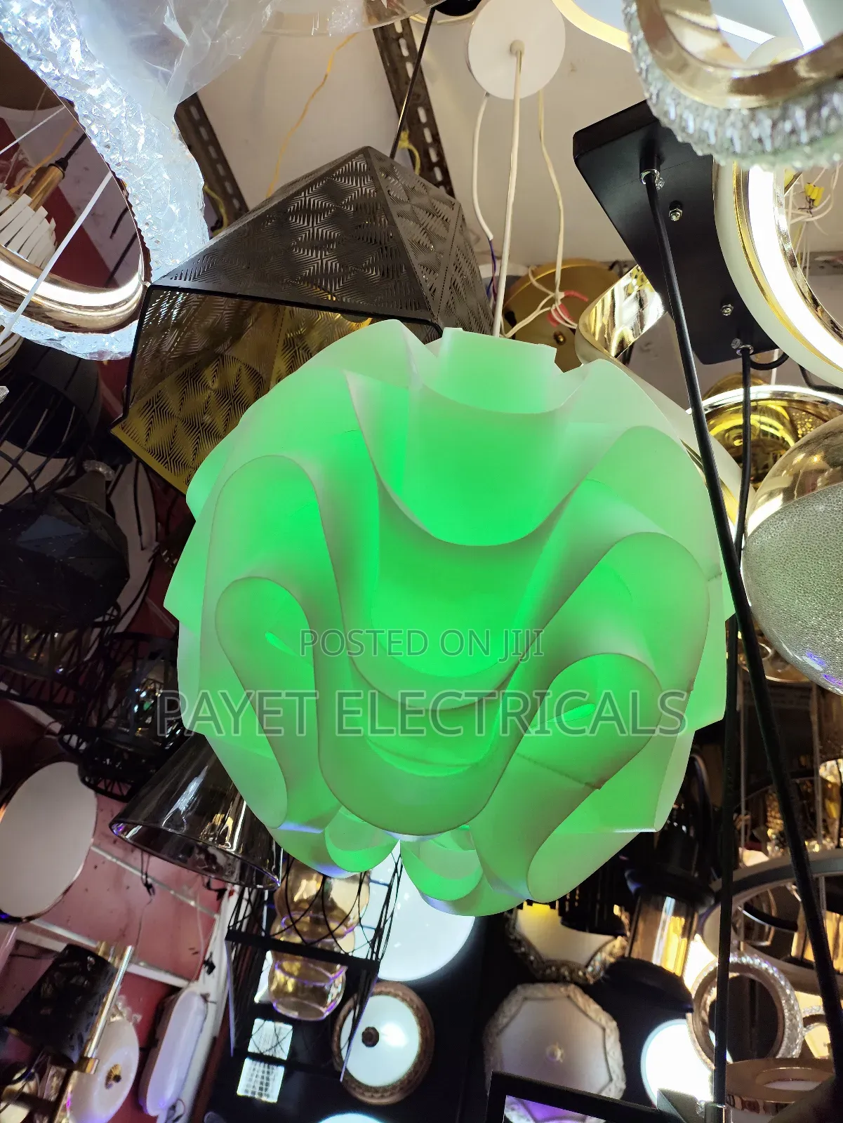 Green/Pendant Lamp for Unique Places