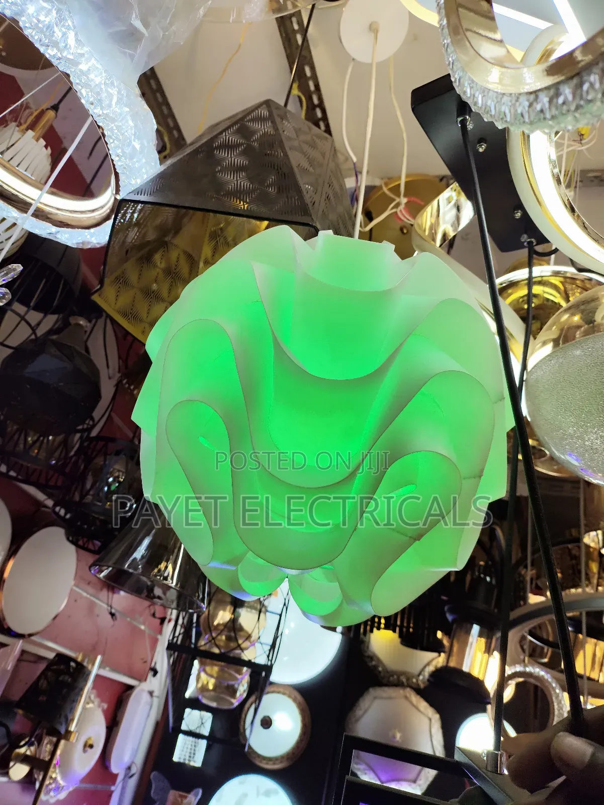 Green/Pendant Lamp for Unique Places