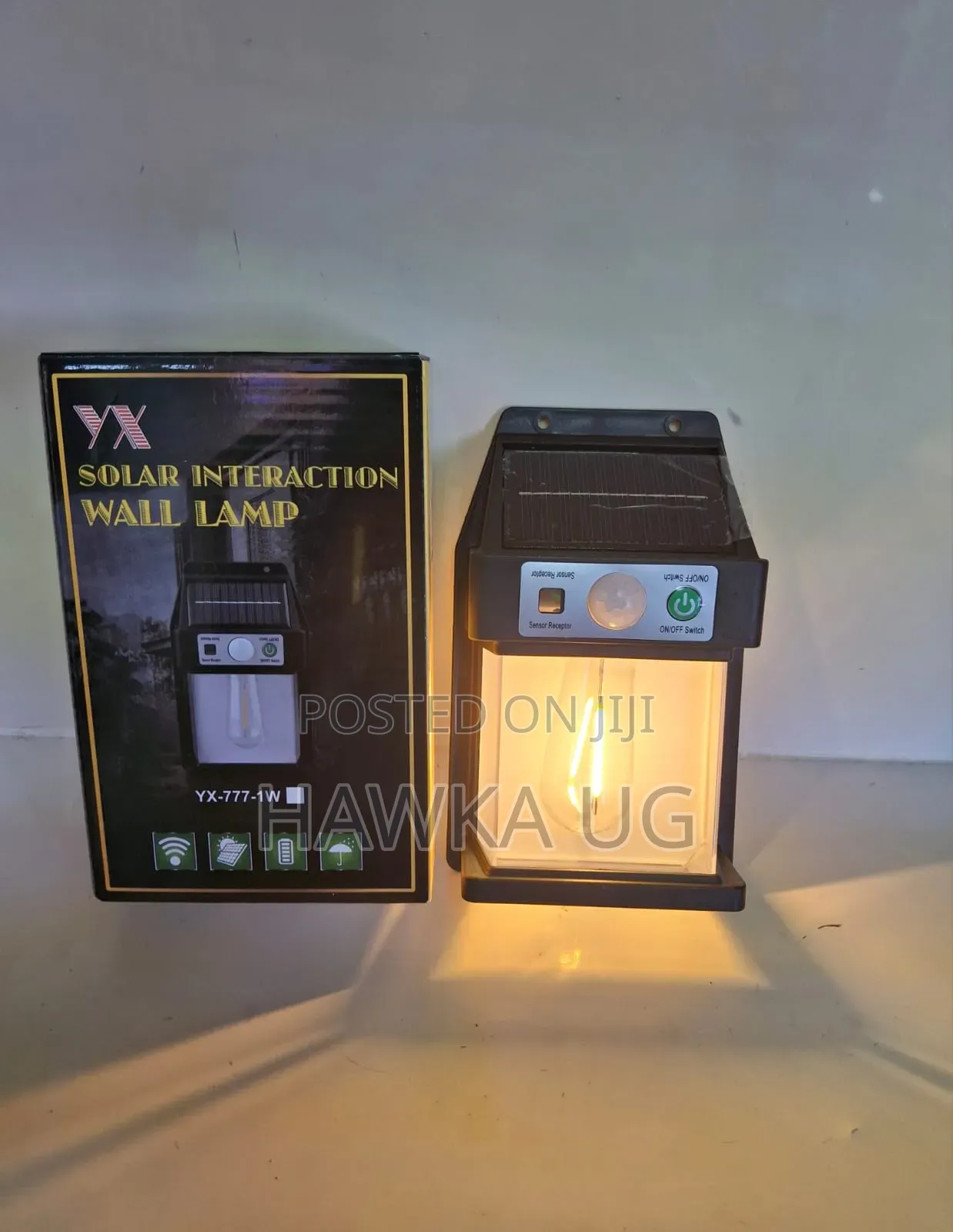 Solar Interaction Wall Lamp