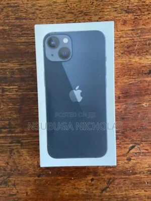 New Apple iPhone 13 128 GB Blue