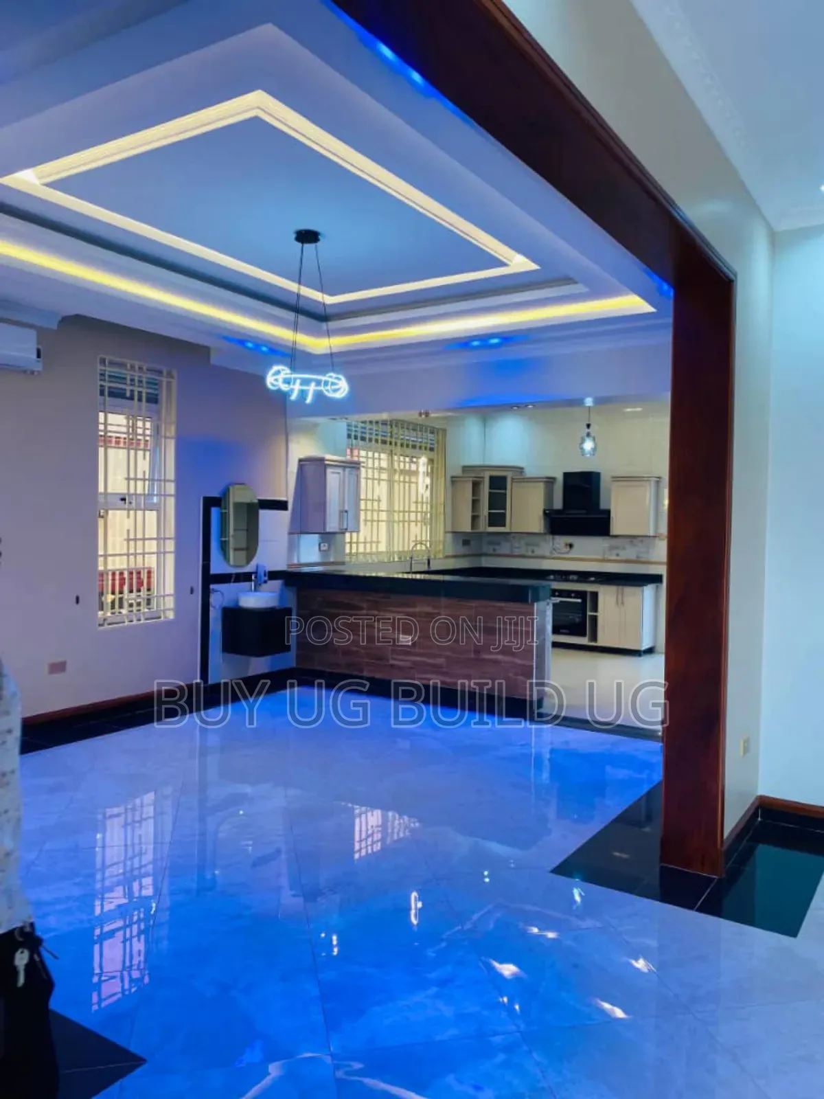 4bdrm Bungalow in Bwebajja Entebbe, Division A for sale