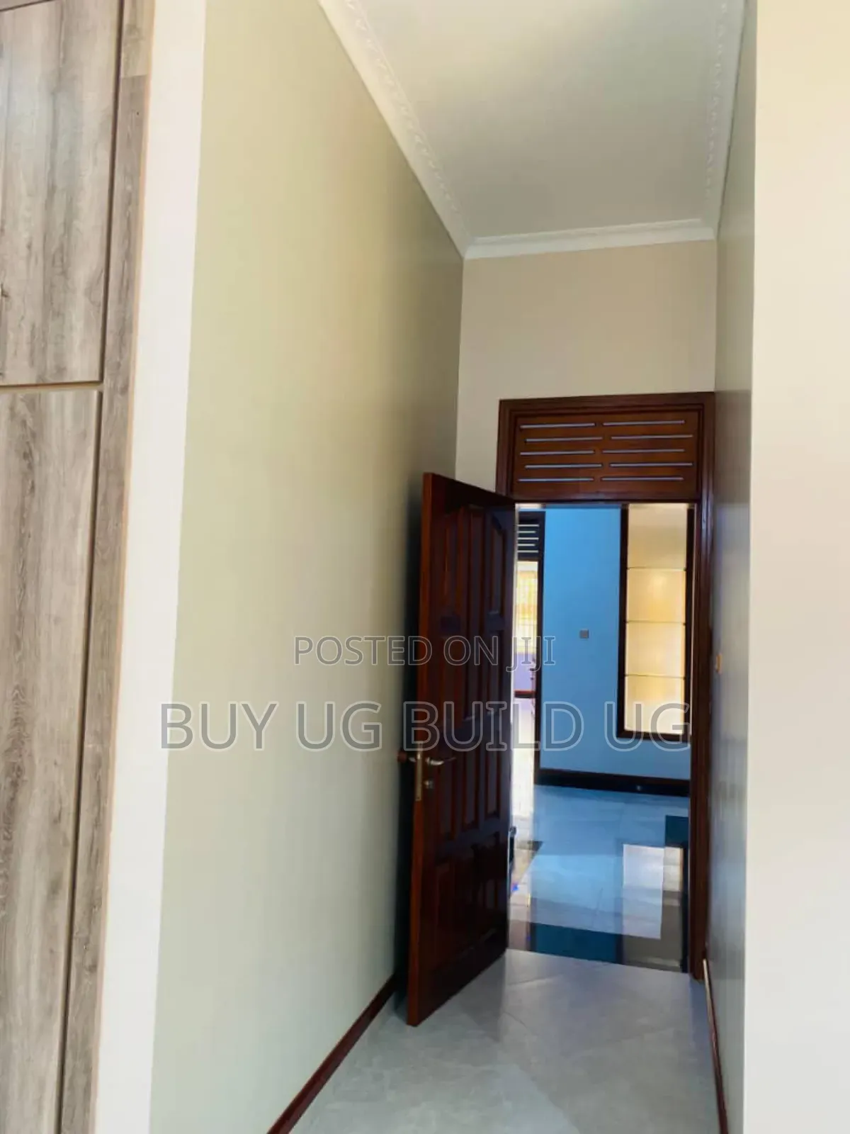 4bdrm Bungalow in Bwebajja Entebbe, Division A for sale