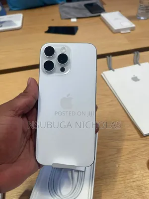 Apple iPhone 16 Pro Max 256 GB Silver