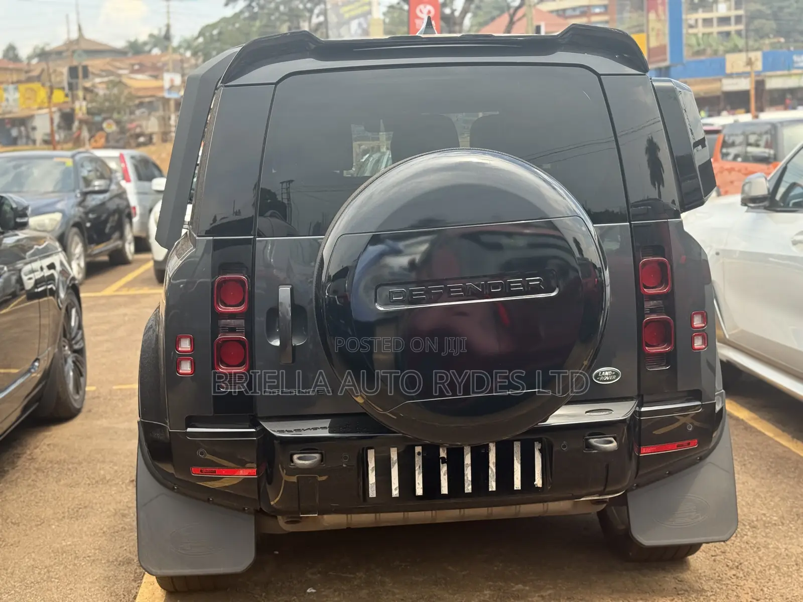 Land Rover Defender 2023 Black