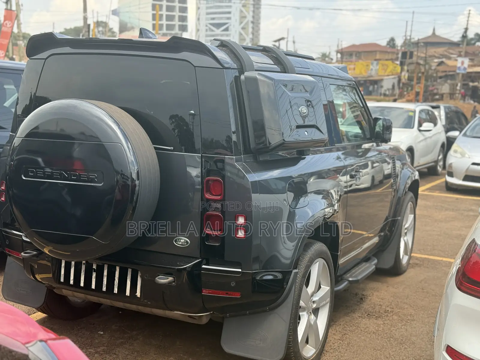 Land Rover Defender 2023 Black