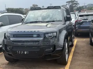Land Rover Defender 2023 Black