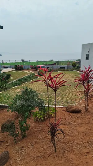 Furnished 5bdrm Mansion in Mirembe Villas, Makindye for sale