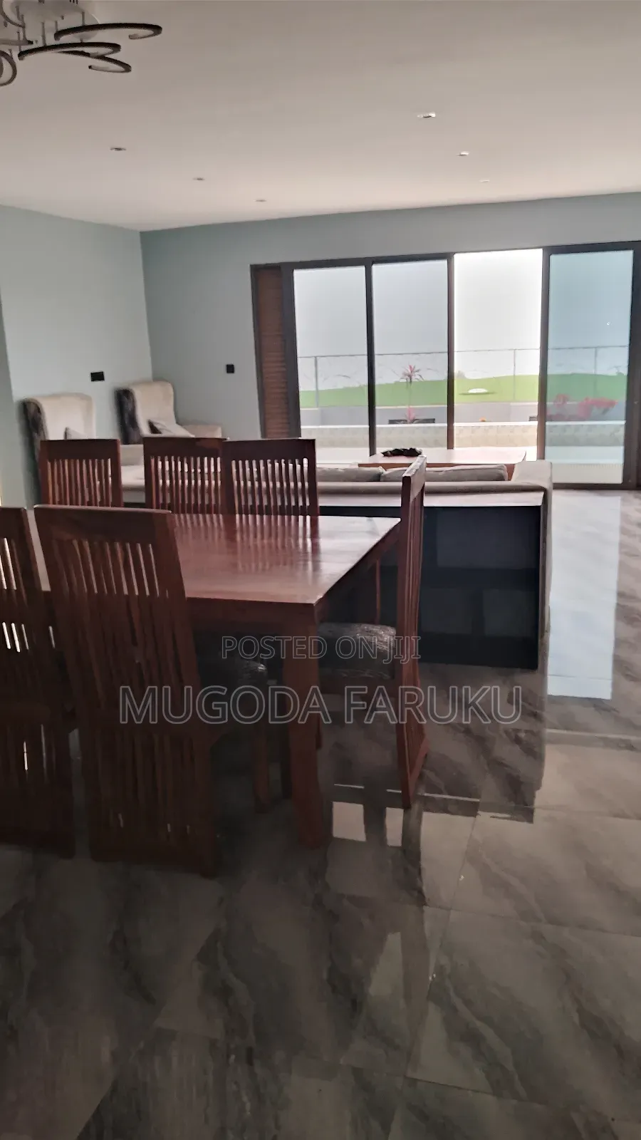 Furnished 5bdrm Mansion in Mirembe Villas, Makindye for sale