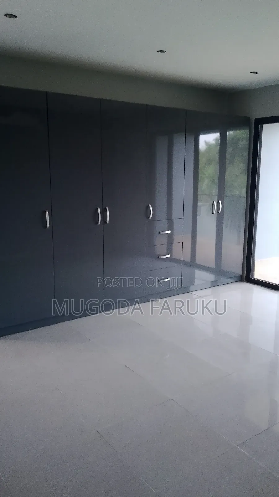 Furnished 5bdrm Mansion in Mirembe Villas, Makindye for sale
