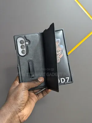 Fold 7 Premium Leather Cases