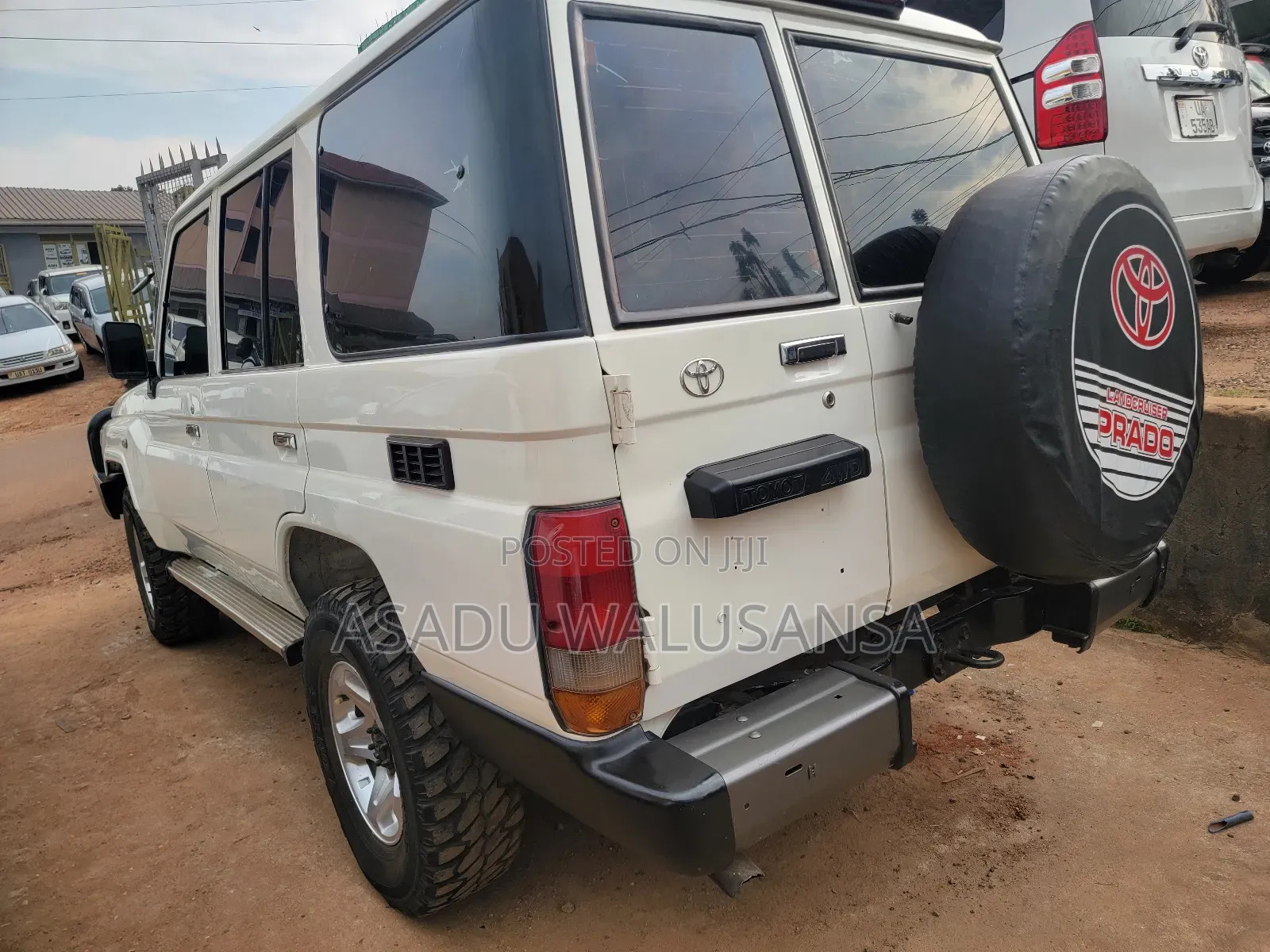 Toyota Land Cruiser Prado 2010 White