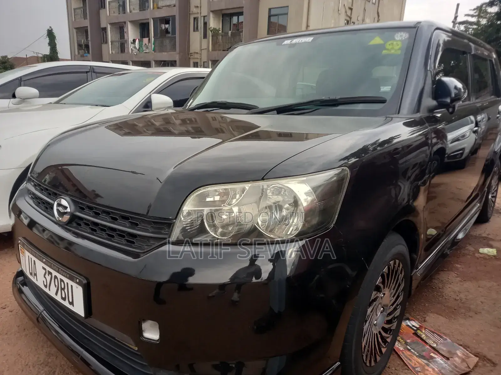 Toyota Corolla Rumion Hatchback 1.5 FWD 2012 Black